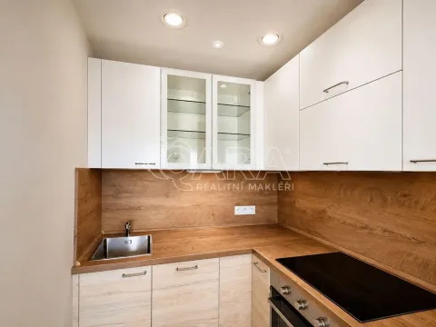 Pronájem bytu 2+kk, Praha - Uhříněves, Františka Diviše, 44 m2
