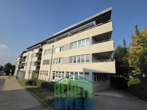 Pronájem bytu 2+kk, Praha - Kbely, Martinická, 42 m2