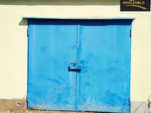 Pronájem garáže, Třebíč, Bartuškova, 20 m2