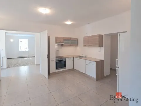 Prodej bytu 3+kk, Mariánské Lázně, Lesní, 88 m2