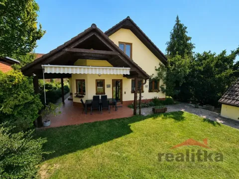 Prodej rodinného domu, Opava - Zlatníky, 6. května, 161 m2