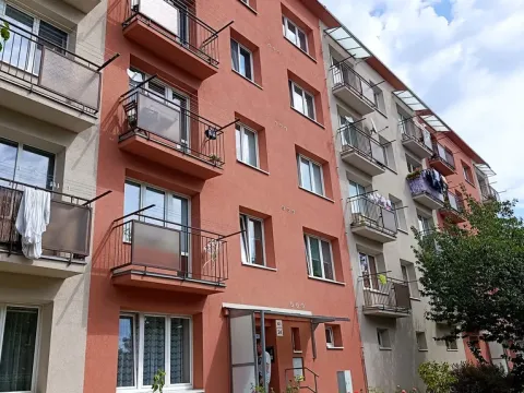 Prodej bytu 2+1, Třebíč, Družstevní, 53 m2