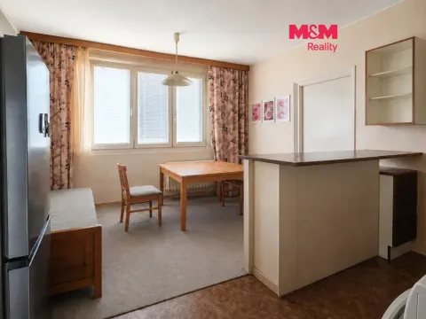 Prodej bytu 1+1, Karlovy Vary - Drahovice, Gagarinova, 38 m2