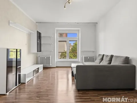 Pronájem bytu 2+1, Praha - Vršovice, Karpatská, 56 m2