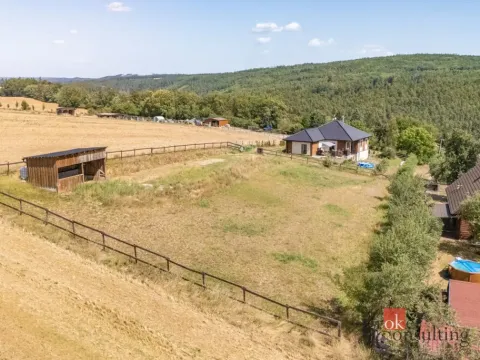 Prodej pozemku pro bydlení, Hromnice - Planá, 2039 m2