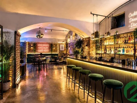 Pronájem restaurace, Praha - Karlín, 120 m2