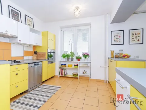 Prodej bytu 3+kk, Opava - Město, U Fortny, 76 m2