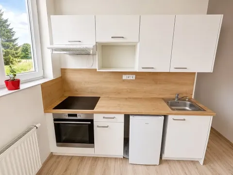 Pronájem bytu 1+kk, Rosice, Sportovní, 34 m2