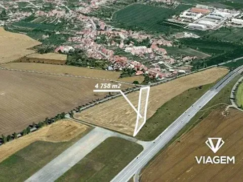 Prodej podílu pole, Pustiměř, 2379 m2