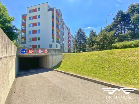 Pronájem garáže, Praha - Prosek, Kytlická, 10 m2