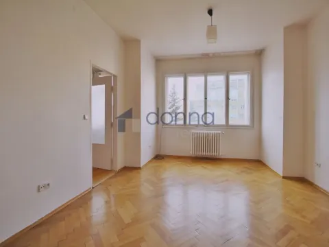 Pronájem bytu 2+kk, Praha, Šrobárova, 48 m2