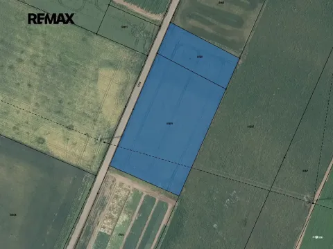 Prodej podílu pole, Terezín, 2804 m2