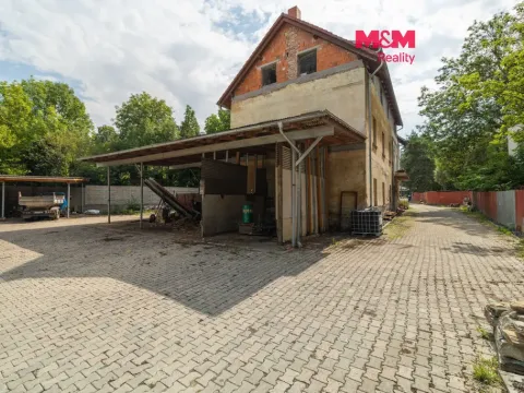 Prodej rodinného domu, Čáslav - Čáslav-Nové Město, 420 m2