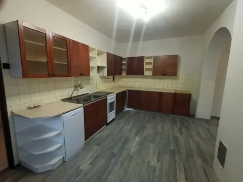 Prodej rodinného domu, Popelín, 120 m2