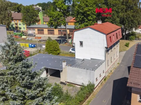Prodej bytu 3+1, Hranice, Tovární, 170 m2