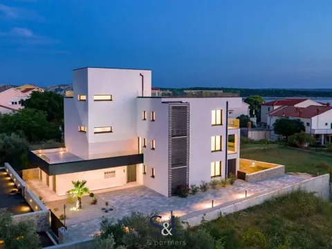 Prodej bytu 3+kk, Barbat na Rabu, Chorvatsko, 107 m2