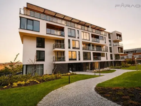 Pronájem bytu 3+kk, Praha - Vinohrady, Italská, 121 m2
