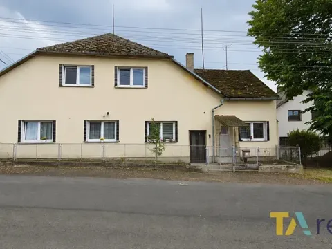 Prodej vícegeneračního domu, Zahořany, 200 m2