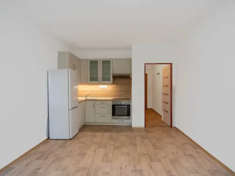 Pronájem bytu 1+kk, Trutnov - Střední Předměstí, Slévárenská, 32 m2