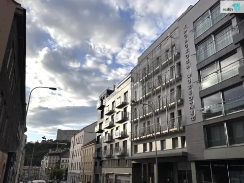 Pronájem garáže, Praha - Žižkov, Prokopova, 13 m2