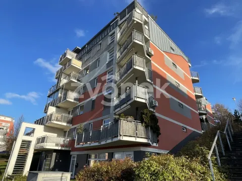 Pronájem bytu 1+kk, Zlín, Plesníkova, 32 m2