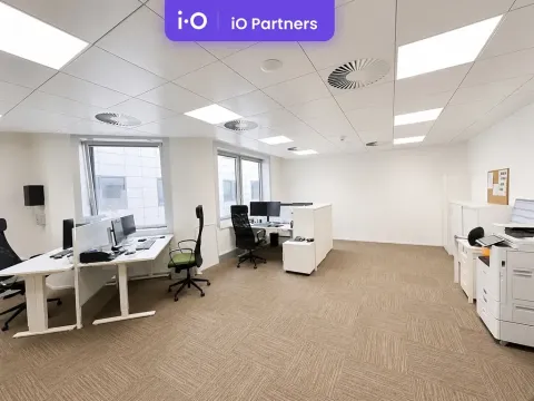 Pronájem kanceláře, Praha - Staré Město, Na příkopě, 131 m2