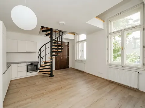 Pronájem kanceláře, Praha - Nové Město, Václavské náměstí, 88 m2
