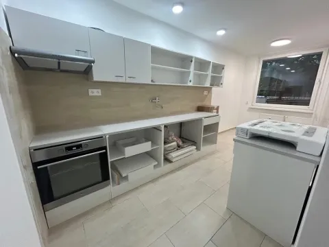 Pronájem bytu 4+kk, Praha - Stodůlky, Kettnerova, 90 m2