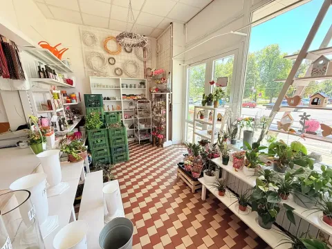Pronájem obchodního prostoru, Hostivice, Čsl. armády, 38 m2