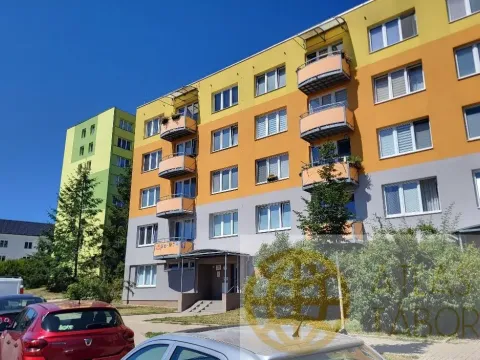 Prodej bytu 2+1, Tábor, Kpt. Jaroše, 64 m2