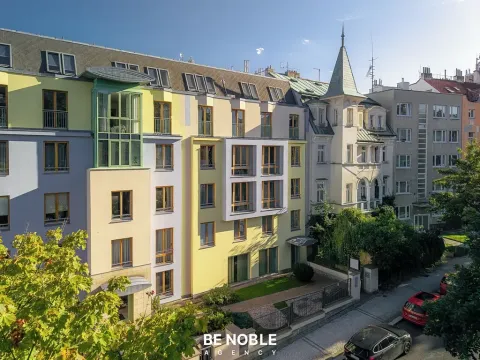 Prodej kanceláře, Praha - Smíchov, Švédská, 123 m2