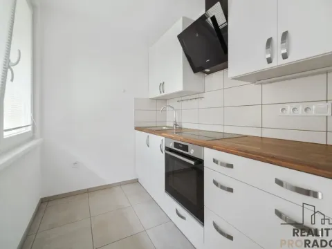 Pronájem bytu 1+kk, Pardubice, Jiráskova, 40 m2