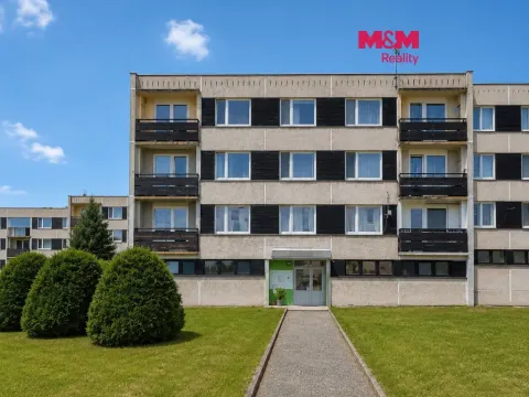 Pronájem bytu 1+1, Seč, Sídl. 9. května, 32 m2