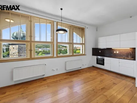 Pronájem bytu 2+kk, Praha - Nové Město, Masarykovo nábřeží, 100 m2