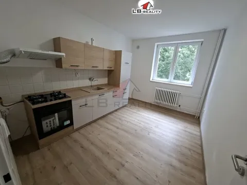 Pronájem bytu 3+1, Pečky, V Horkách, 81 m2