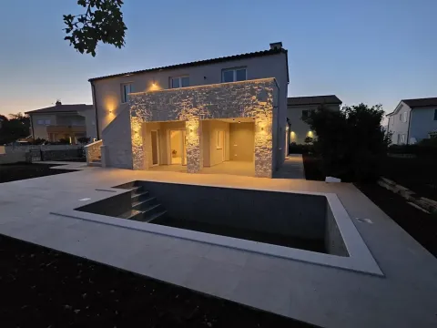 Prodej rodinného domu, Malinska, Chorvatsko, 175 m2