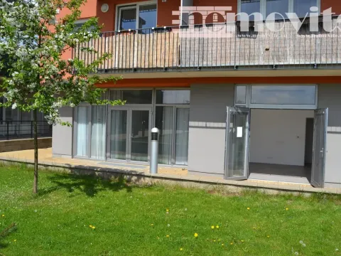 Prodej kanceláře, Jesenice, Nákupní, 80 m2