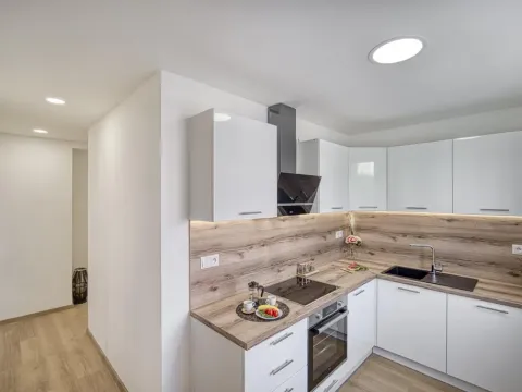 Pronájem bytu 2+1, Most, Pionýrů, 55 m2