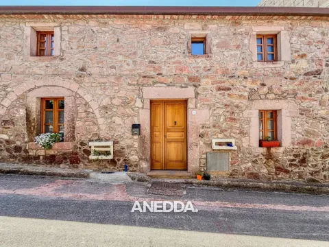 Prodej rodinného domu, Via Asproni, 5, 09082 Busachi OR, Itálie, Itálie, 207 m2