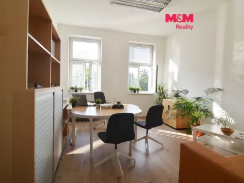 Pronájem kanceláře, Praha - Vysočany, Pod pekárnami, 61 m2