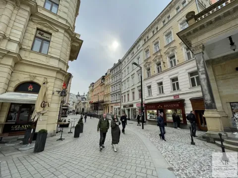 Pronájem kanceláře, Karlovy Vary, Lázeňská, 17 m2