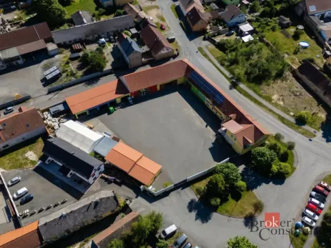 Prodej obchodního prostoru, Nýřany, Staročeské nám., 3458 m2