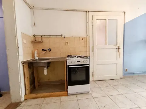 Prodej bytu 2+kk, Praha - Žižkov, Žerotínova, 33 m2