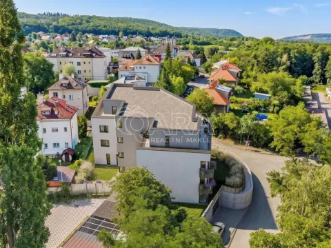 Prodej bytu 2+kk, Praha - Komořany, Okružní