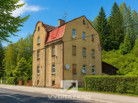 Prodej bytu 2+1, Kraslice, Čs. armády, 78 m2