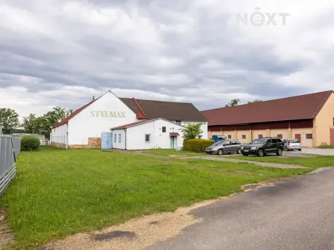 Pronájem výrobních prostor, Boršov nad Vltavou, 400 m2