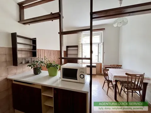 Pronájem bytu 2+kk, Praha - Vinohrady, Rejskova, 50 m2