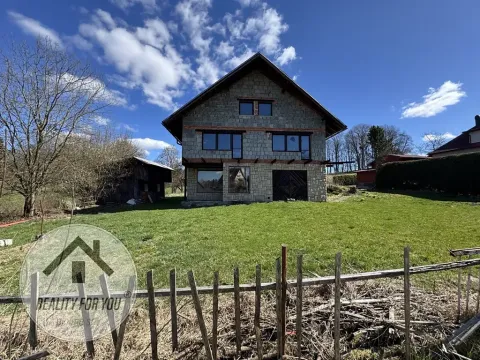 Prodej rodinného domu, Jesenný, 270 m2
