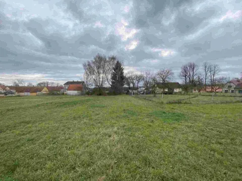 Prodej pozemku, Dolní Bukovsko, 1427 m2
