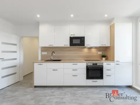 Prodej bytu 2+kk, Brno - Bystrc, Rerychova, 38 m2